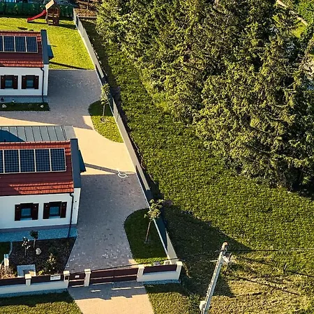 Rozsabarack Vendeghazak 公寓 Hegykő