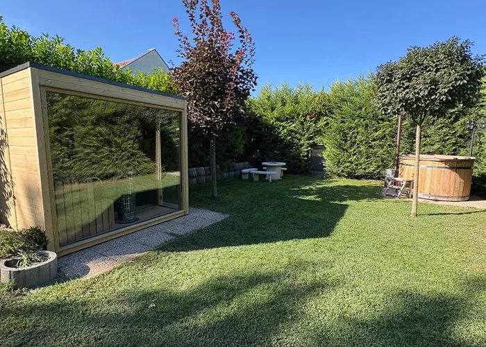 Apartment Rozsabarack Vendeghazak *